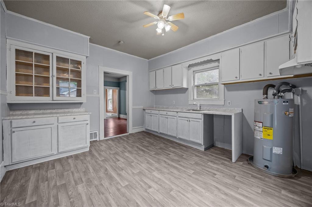 421 Morehead Street, Burlington, North Carolina image 19