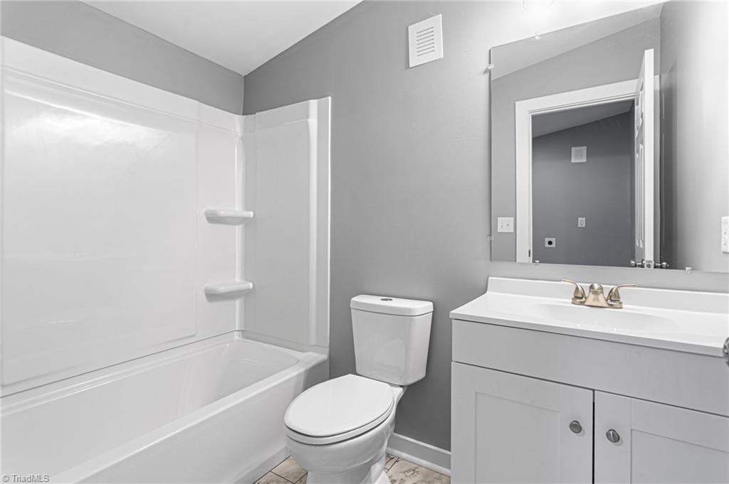 424 Rocky Knoll Road