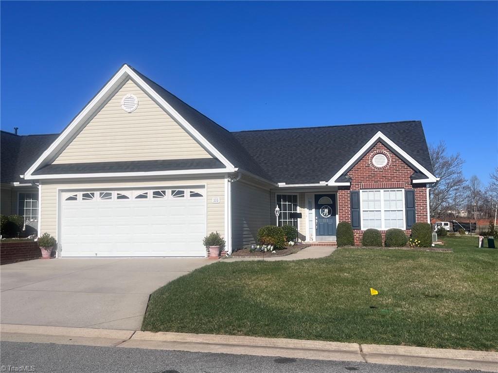 111 Castleton Drive, Thomasville, North Carolina image 1