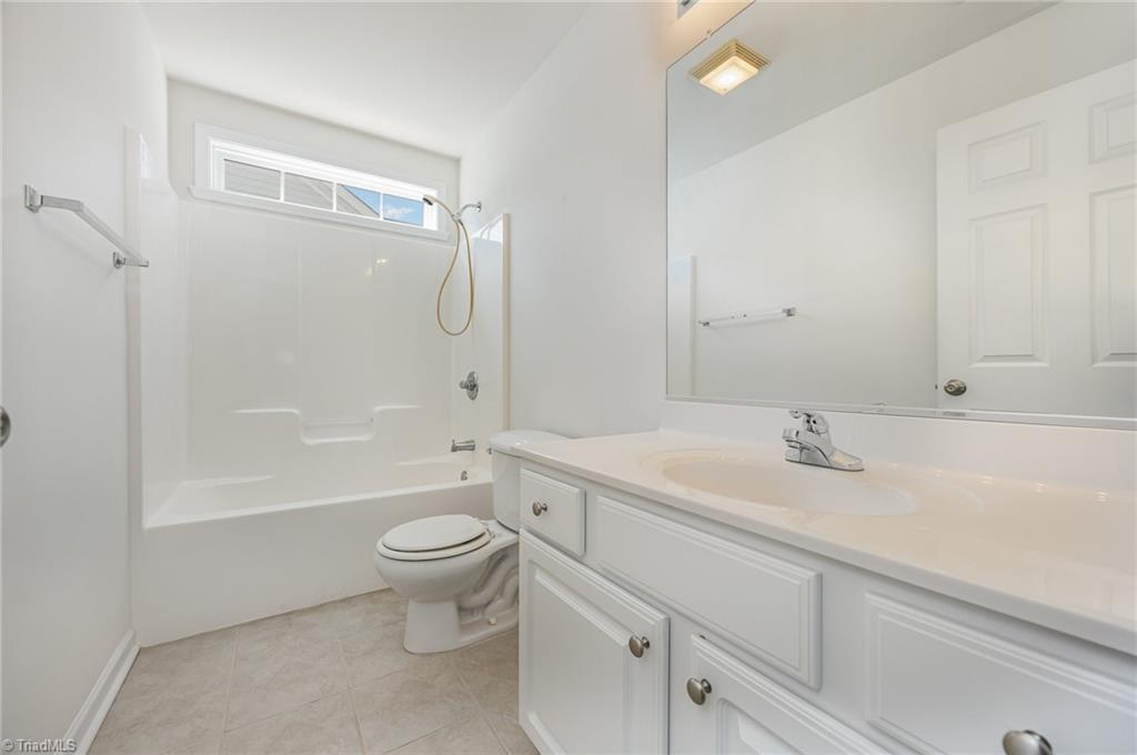 111 Castleton Drive, Thomasville, North Carolina image 18