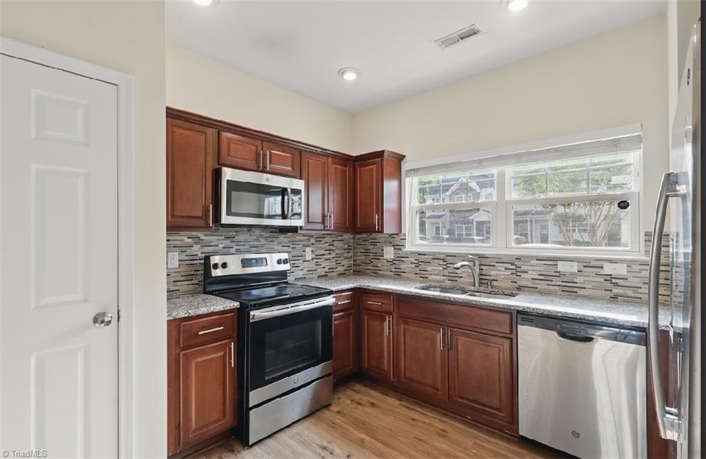 121 Summerland Drive, Greensboro, North Carolina image 4