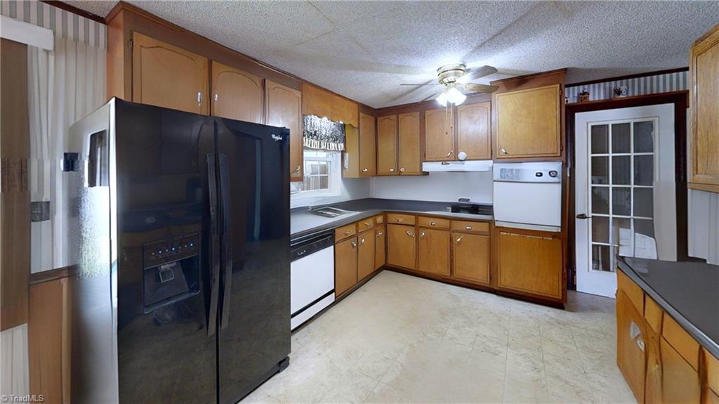110 Brookdale Drive, High Point, North Carolina image 10