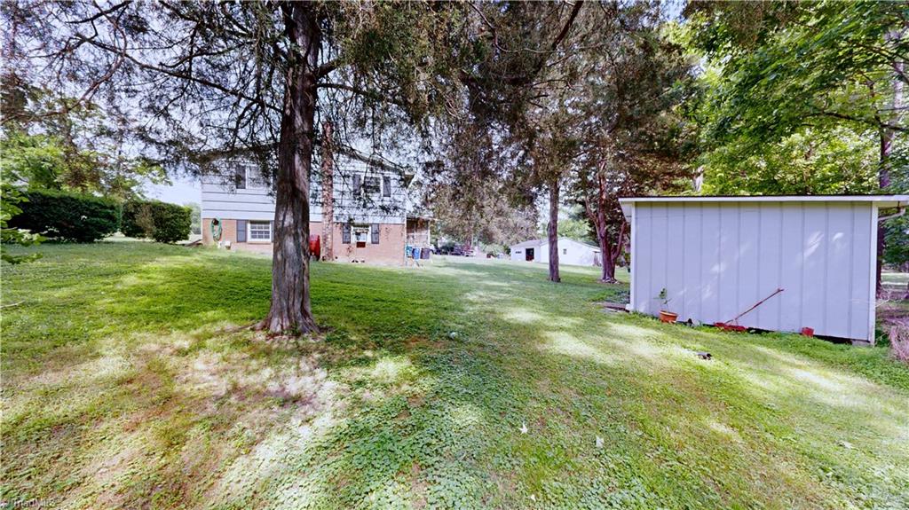 110 Brookdale Drive, High Point, North Carolina image 40