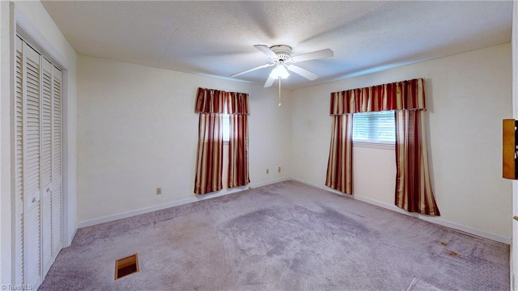 110 Brookdale Drive, High Point, North Carolina image 17