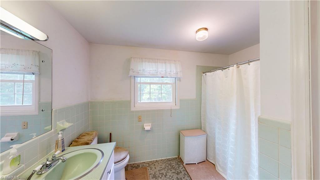110 Brookdale Drive, High Point, North Carolina image 26