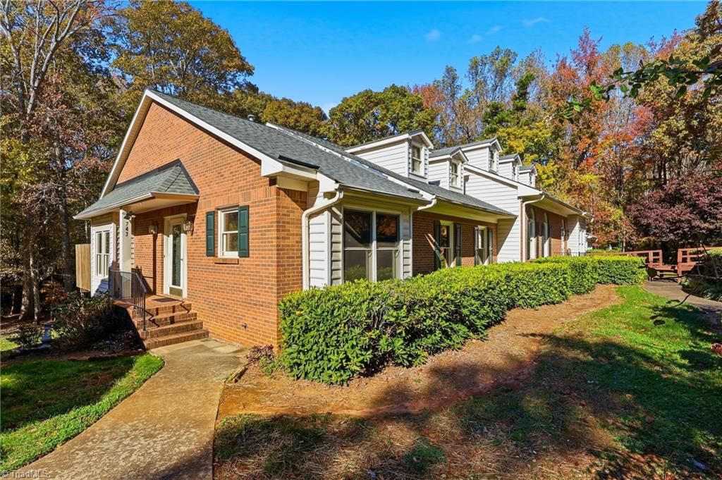Photo of 743 Polo Oaks Drive, Winston-Salem, NC 27106 (MLS # 1202498)