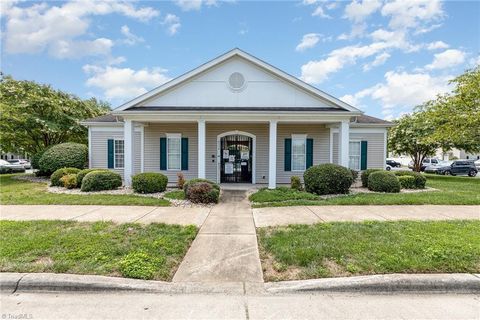 A home in Kernersville