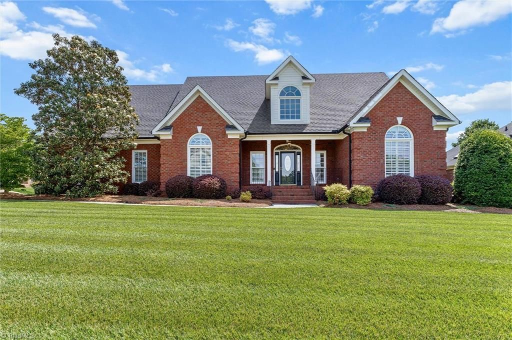 Photo of 726 Tom Morris Lane SW, Concord, NC 28027 (MLS # 1219969)