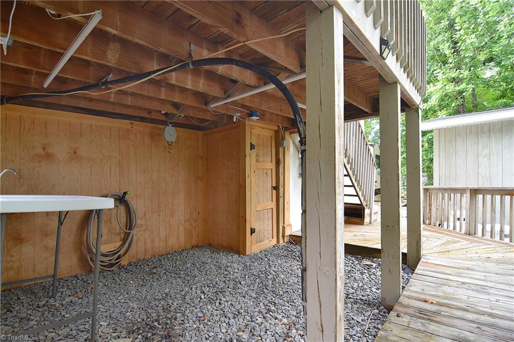 Photo 25 of 44 of 140 Pier Avenue mobile home