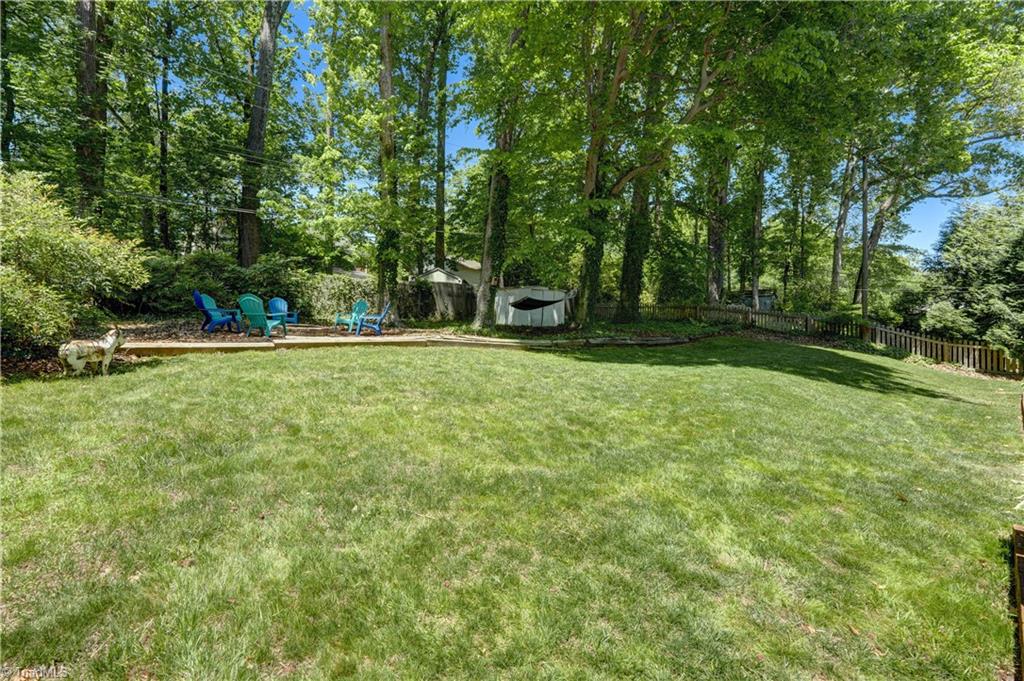 105 Forestdale Drive, Greensboro, North Carolina image 29
