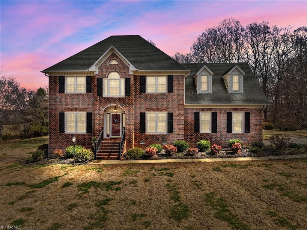 Photo of 3901 Coltswood Drive, Greensboro, NC 27406 (MLS # 1211160)