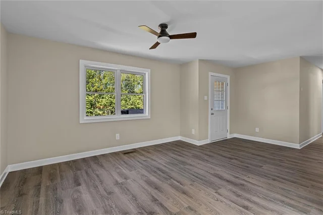 2906 Lees Chapel Road, photo 5 of 24