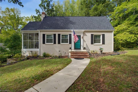 Homes For Sale - 925 Seymour Court<br/> Rockingham County, Eden, NC 27288