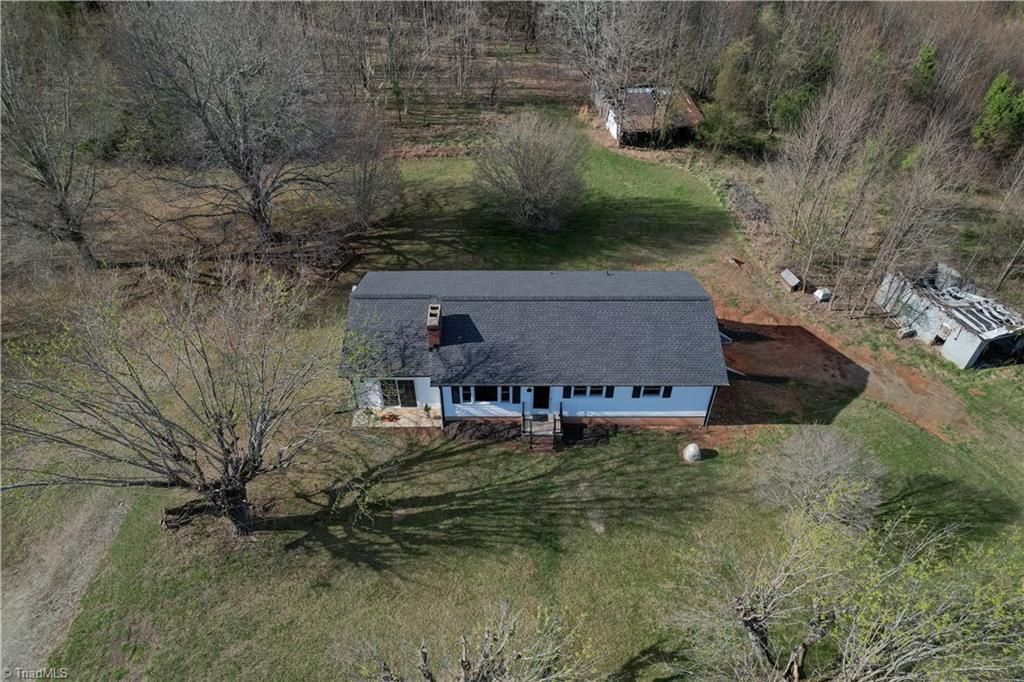 Photo of 1065 Dallas King Road, Westfield, NC 27053 (MLS # 1212609)