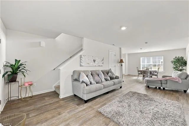 2131 Lacy Farm Road, photo 5 of 42