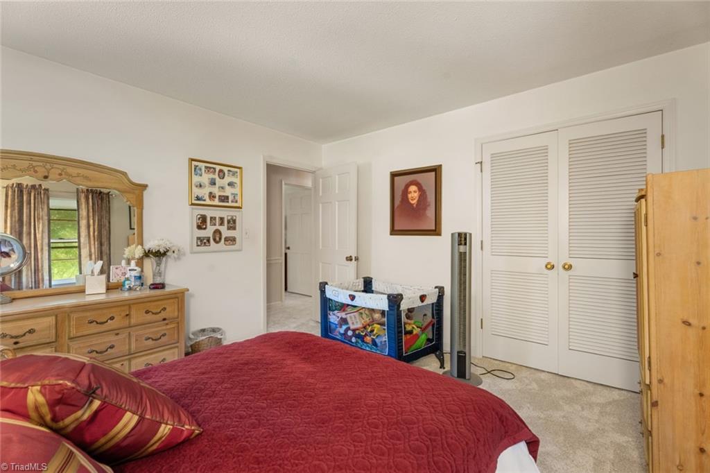 Winston-Salem, North Carolina 27103, United States, 3 Bedrooms Bedrooms, ,3 BathroomsBathrooms,Residential,Active,102503