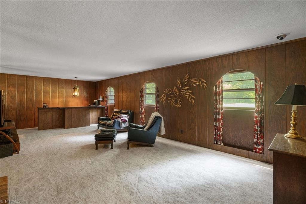 Winston-Salem, North Carolina 27103, United States, 3 Bedrooms Bedrooms, ,3 BathroomsBathrooms,Residential,Active,102503