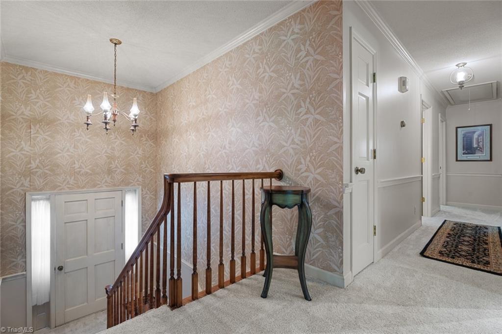 Winston-Salem, North Carolina 27103, United States, 3 Bedrooms Bedrooms, ,3 BathroomsBathrooms,Residential,Active,102503