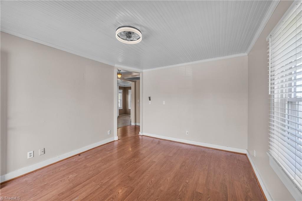 307 S Key Street, Pilot Mountain, North Carolina image 15