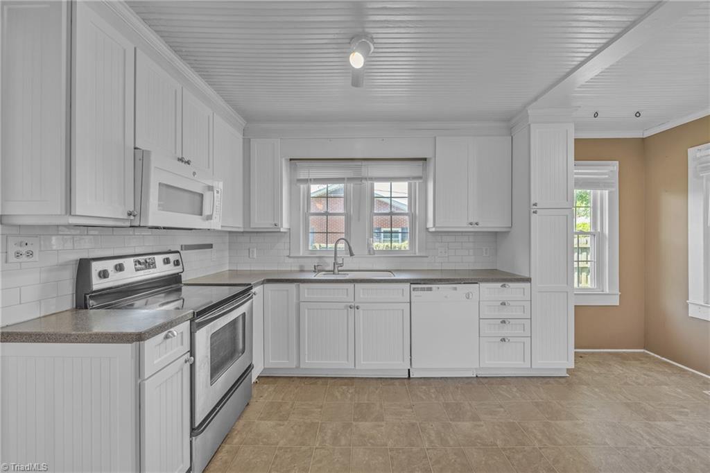 307 S Key Street, Pilot Mountain, North Carolina image 10