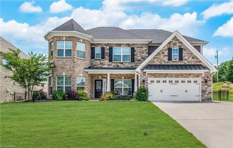 2925 Fernley Court High Point NC 27262