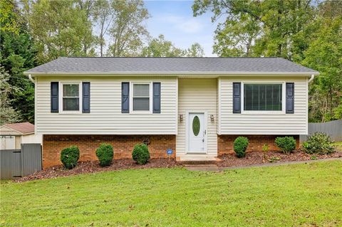 A home in Pfafftown