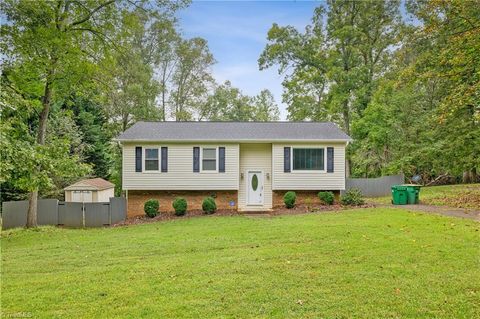 A home in Pfafftown