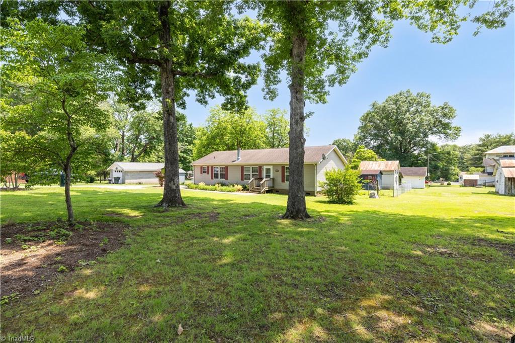1800 Ashby Street, Eden, North Carolina image 4