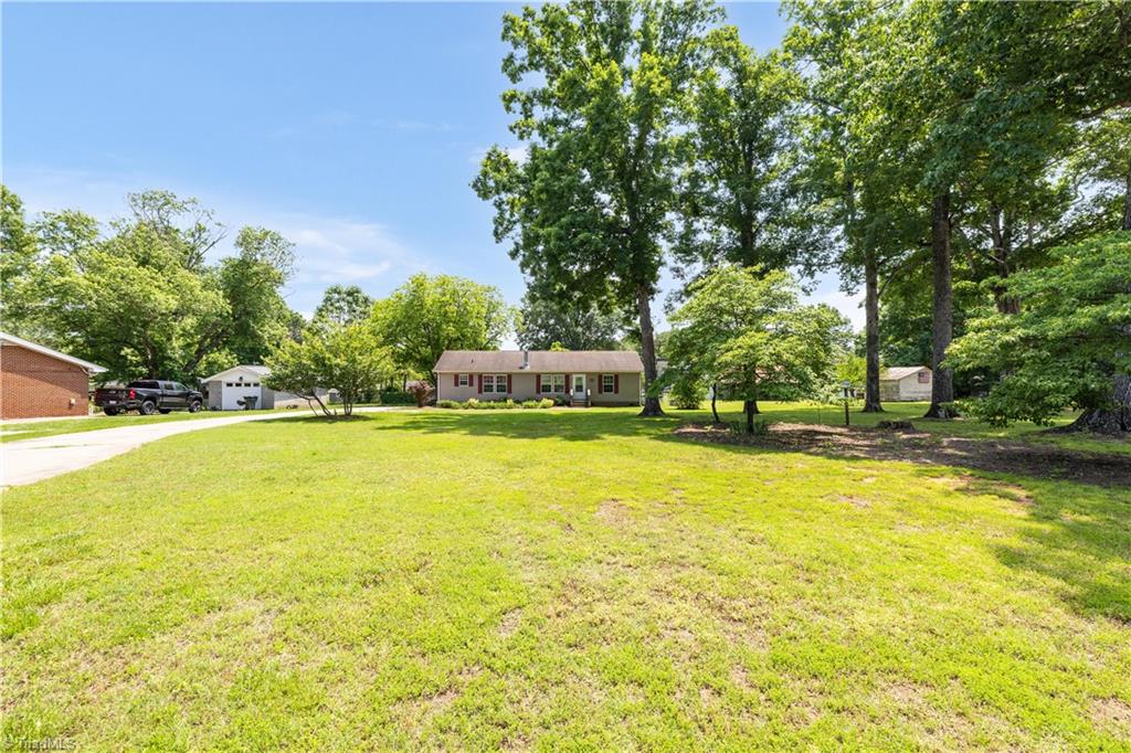 1800 Ashby Street, Eden, North Carolina image 2