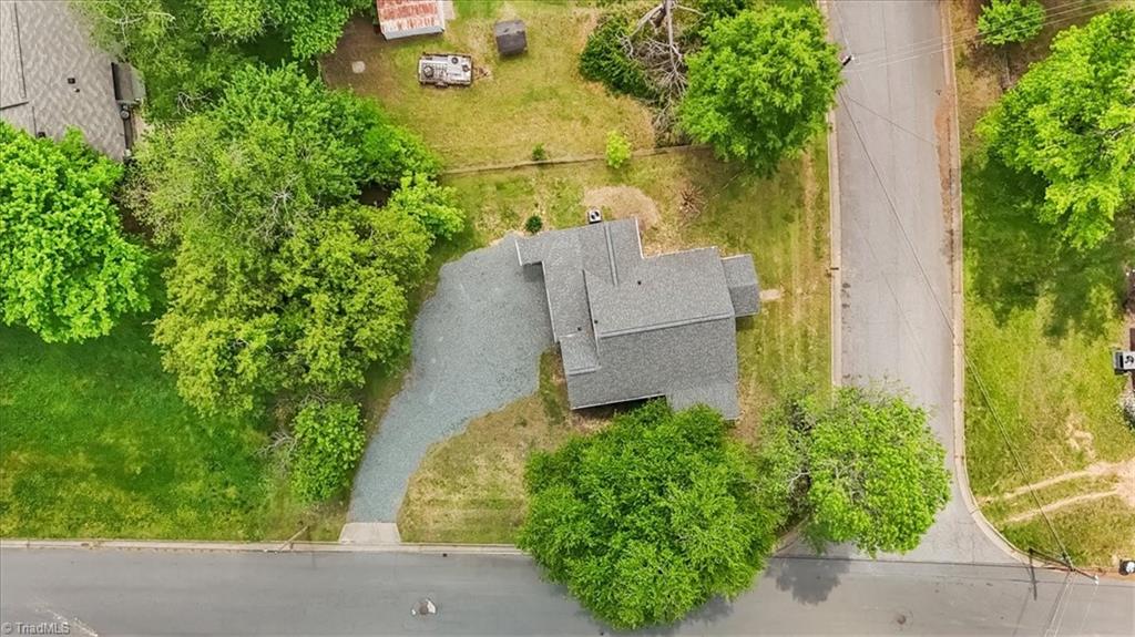 3708 Murchie Street, Greensboro, North Carolina image 2