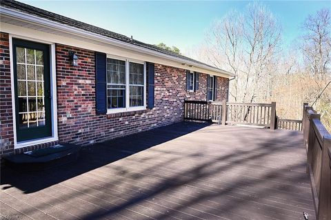 A home in Pilot Mountain