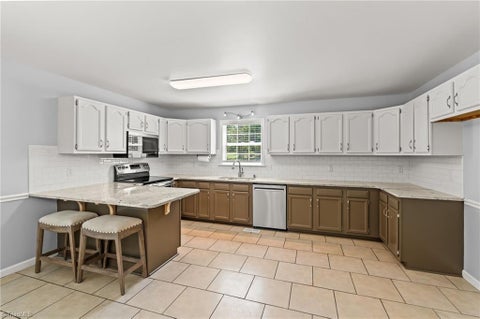Photo for 194 Briarcreek Drive