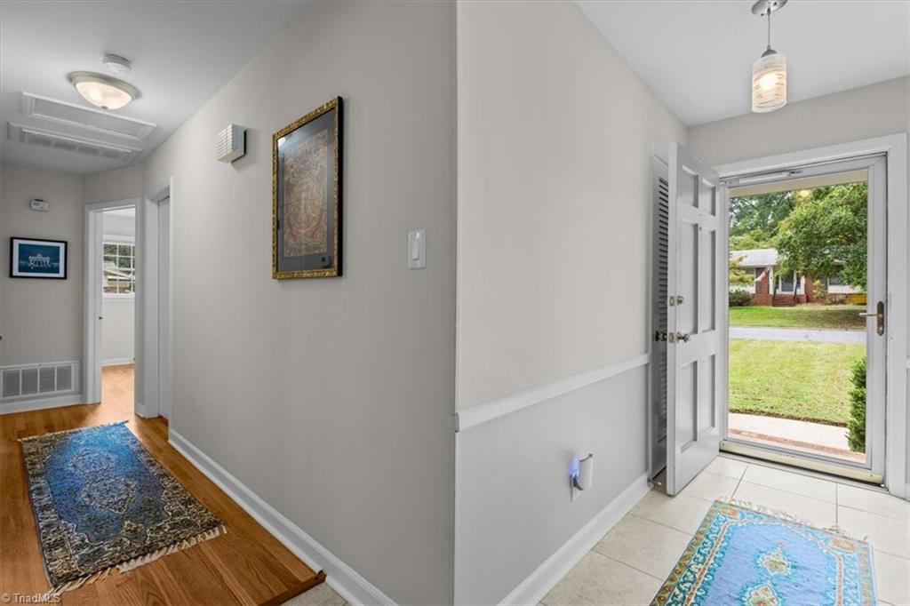 Photo of 2708 Asbury Terrace, Greensboro, NC 27408 (MLS # 1236556)