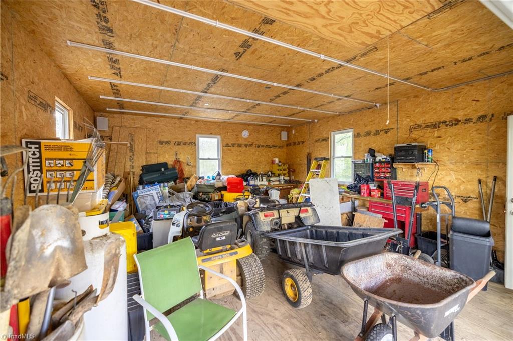 752 Mud Creek Road, Lansing, North Carolina image 6