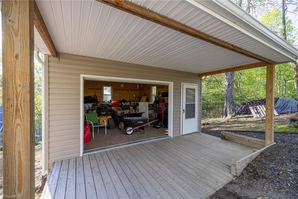 752 Mud Creek Road, Lansing, North Carolina image 7