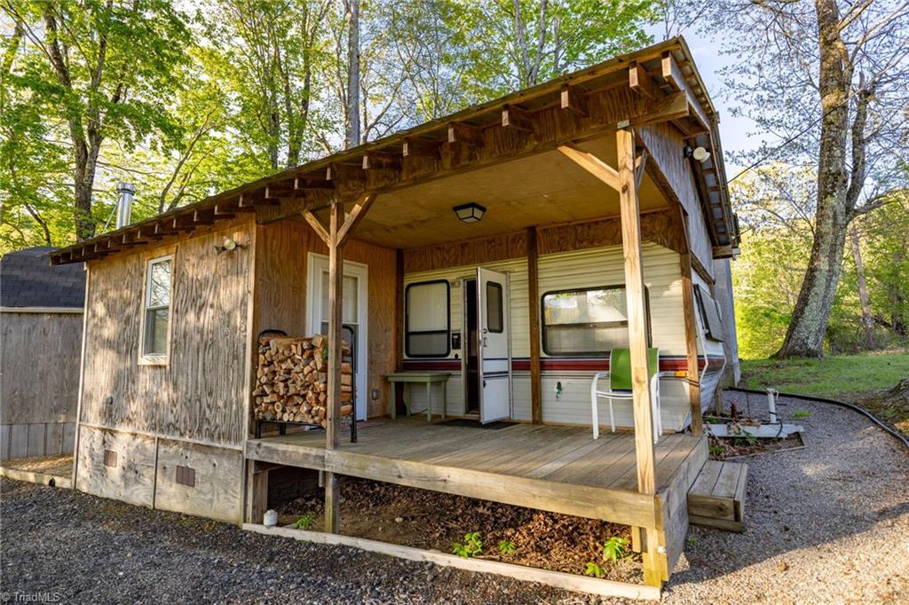 752 Mud Creek Road, Lansing, North Carolina image 34