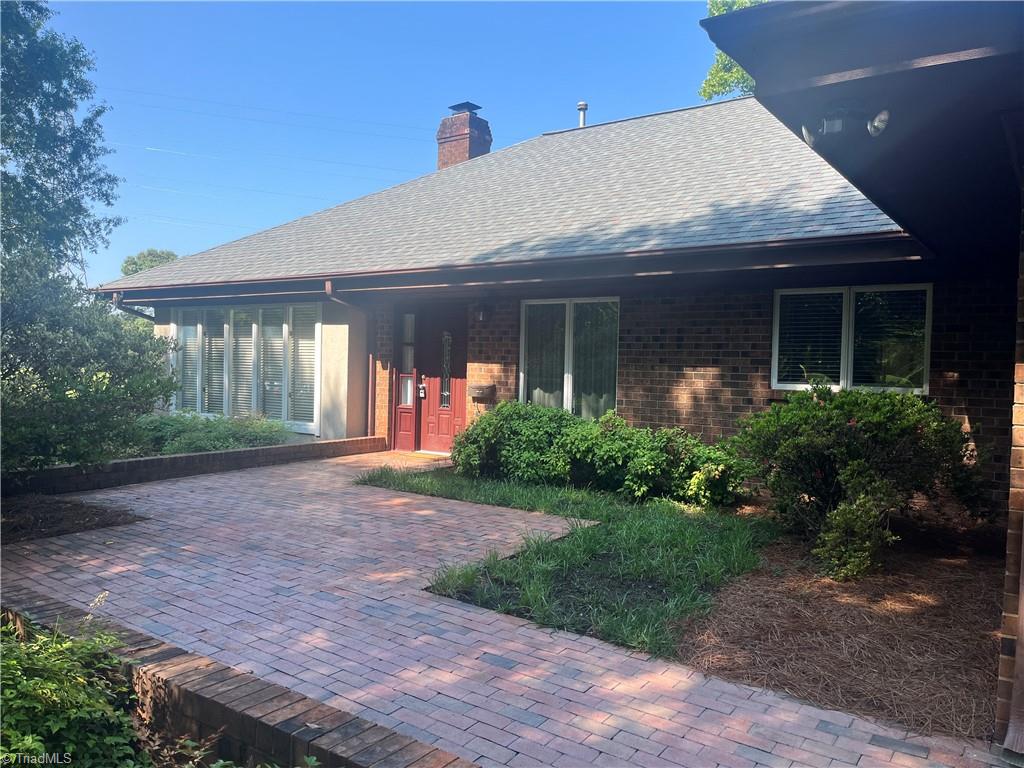 1223 Gatehouse Road, High Point, North Carolina image 2
