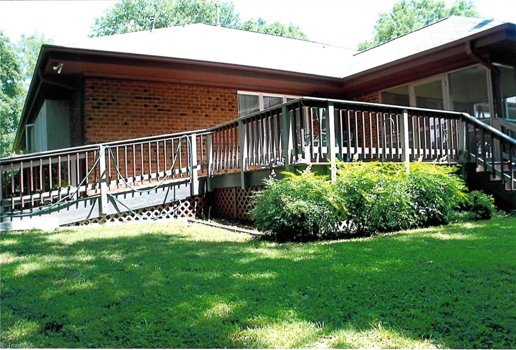 1223 Gatehouse Road, High Point, North Carolina image 26