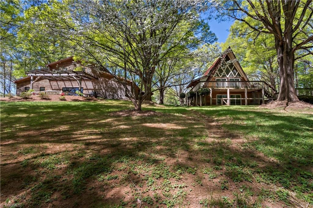 Photo of 2950 Beroth Road, Pfafftown, NC 27040 (MLS # 1178305)