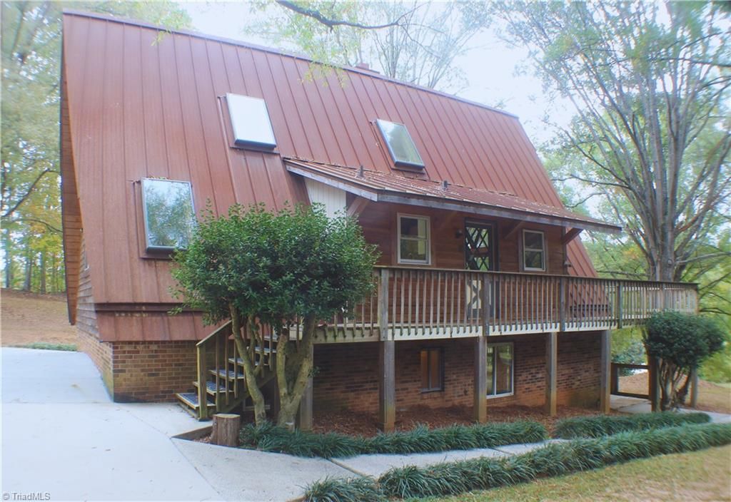 Photo of 2950 Beroth Road, Pfafftown, NC 27040 (MLS # 1178305)