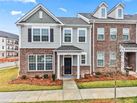 A home in Kernersville