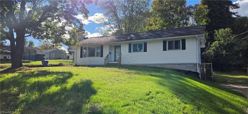 1811 Gwyn Street, photo 1 of 30