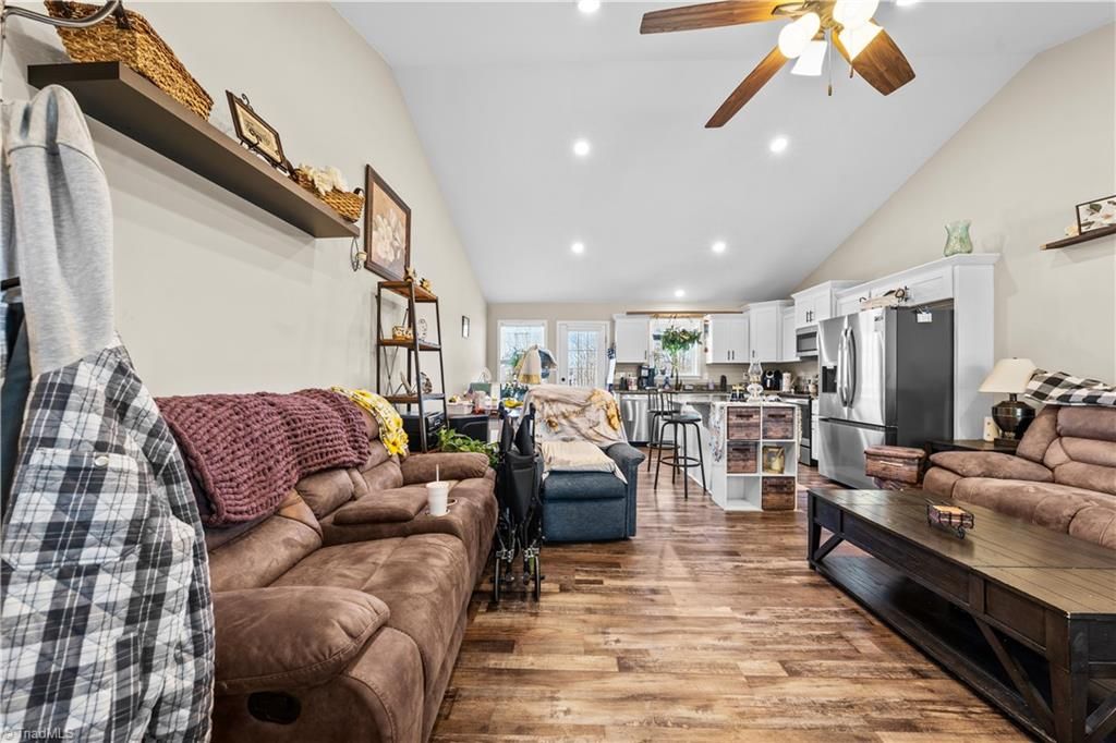 Photo of 472 Watford Road, Thomasville, NC 27360 (MLS # 1207320)