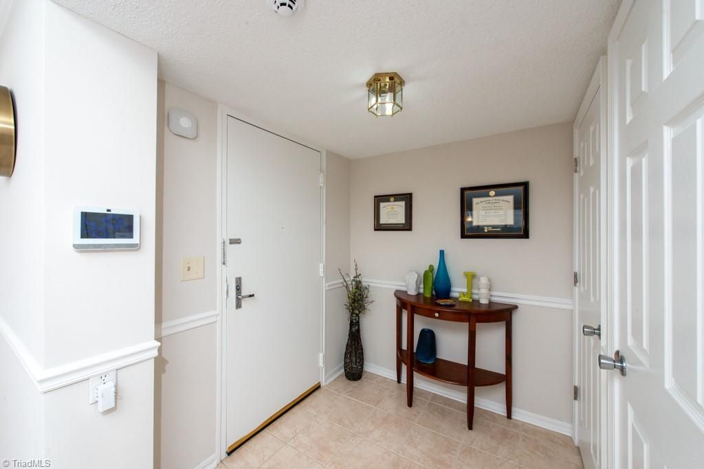 Photo of 1101 Elm Street #1101, Greensboro, NC 27401 (MLS # 1211062)