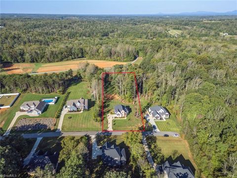 A home in Kernersville