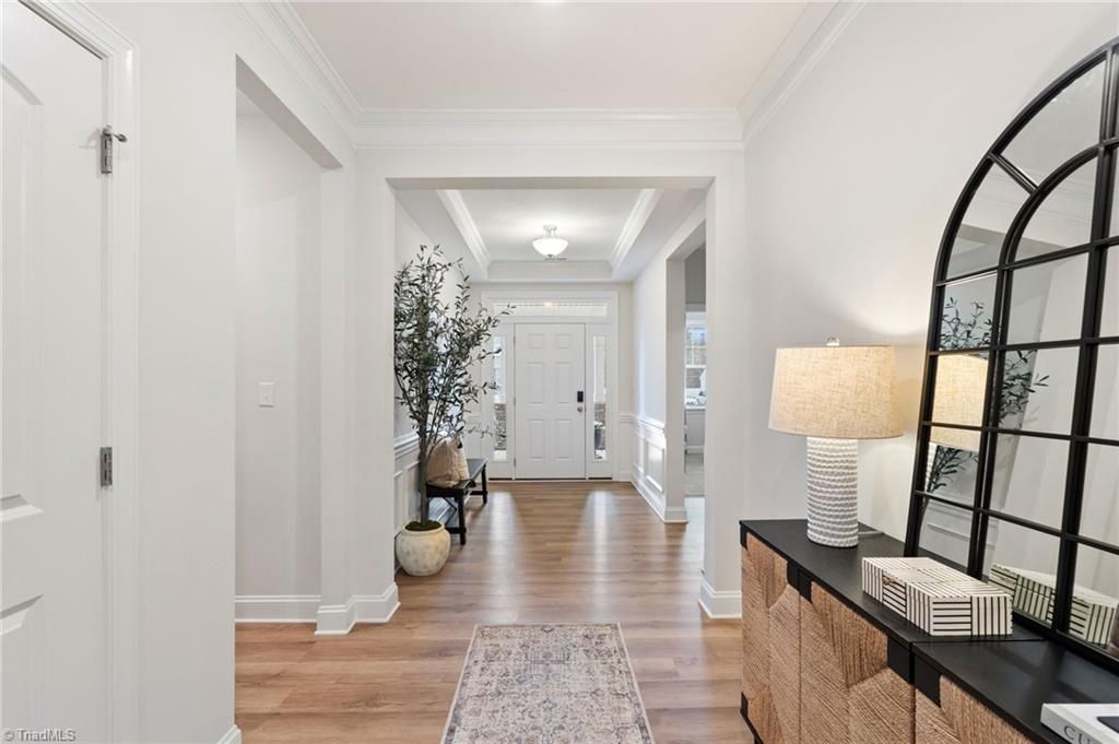 Photo of 186 Park Place Circle, Winston-Salem, NC 27107 (MLS # 1212628)