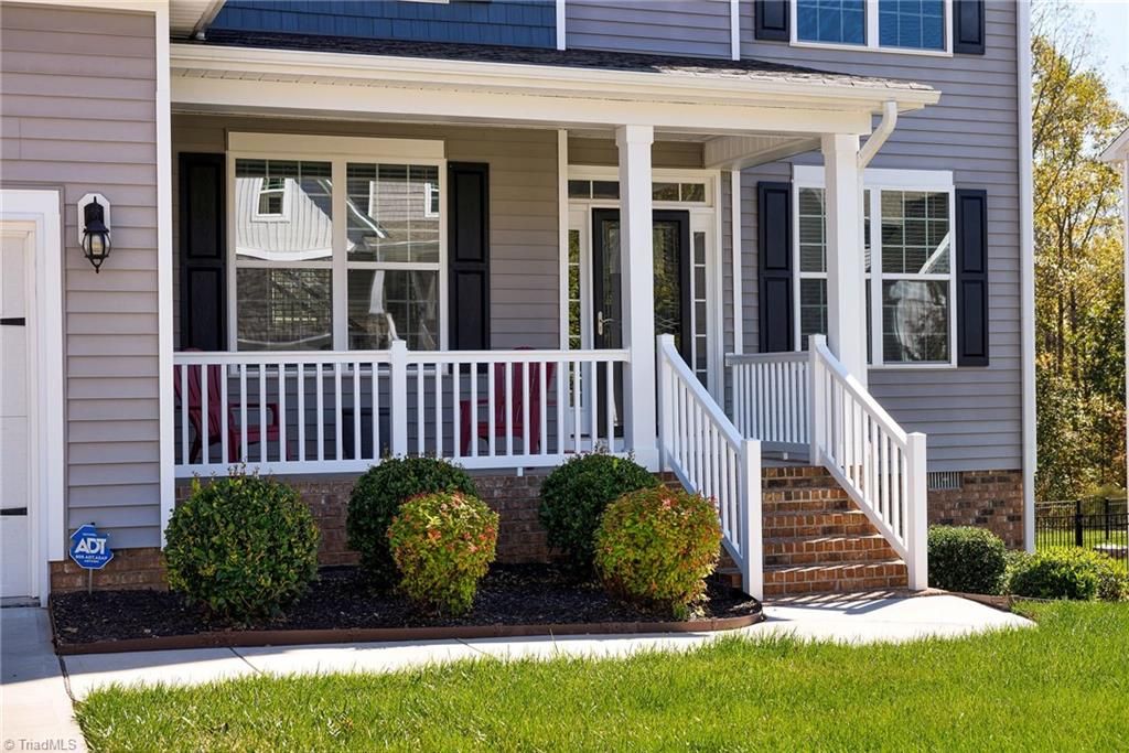 Photo of 2138 Spring Wind Road, Pfafftown, NC 27040 (MLS # 1206439)