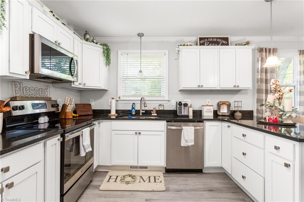 827 Loop Road, Burlington, North Carolina image 15