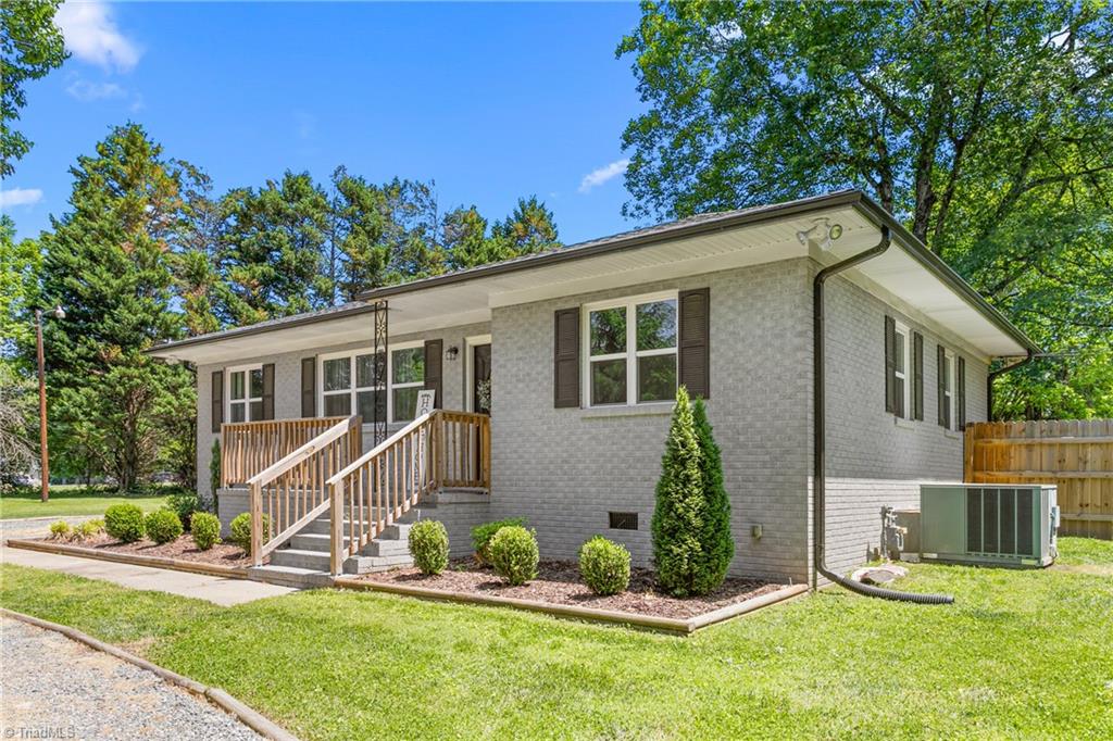 827 Loop Road, Burlington, North Carolina image 5