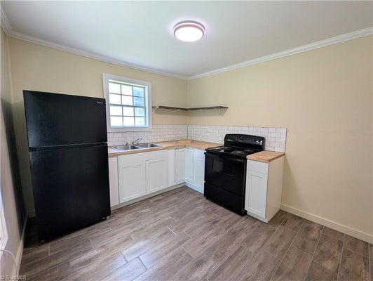 1216 RAGAN AVE, HIGH POINT, NC 27260 - Image 2b97d46d4bdc1630f56d0cce14ffb48d/597409976